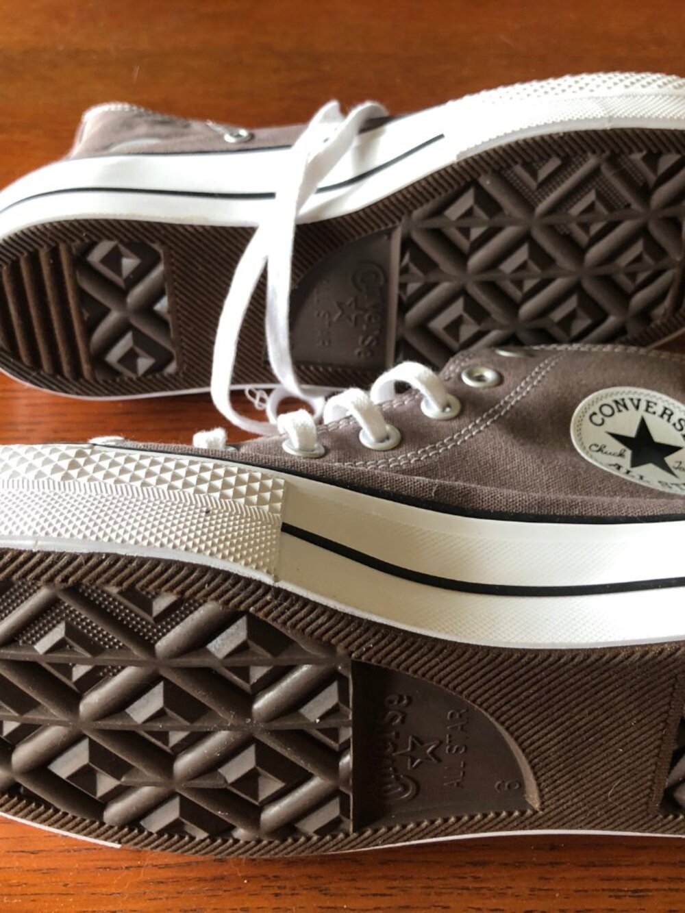New Converse Mauve high top platform sneakers womens 8 (need new shoelaces) - Picture 4 of 6